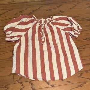 Knox Rose Red and Cream Patterned Top
